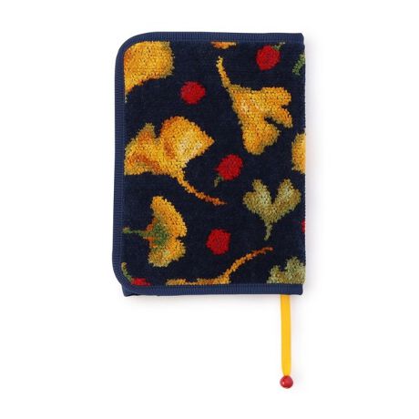 [^ԁF1J2125127261]ɖ{Jo[ɂ҂ȁwMREc[x̃ubNJo[łBobOɓĎ^Ԃ̂ɁA傤ǗǂTCY|CgBɂ̓C`E̗t̐FC[WubN}[J[tŁAǂ݂̂ƂɂSȎdlɁBӂƎɓށAVj[DȂł͂̎y݂BkwʕlyPATTERN CONCEPTzGINKGO TREEiMREc[j`[܂H``̗΂̗tG߂̐[܂ƂƂɐFÂAӏH̋FɍʂC`E̖؁B~߂ÂƁA̗tĂɕUAʋPtO~ɁBڂςG߂̔S䂭܂ŁB͂̏íAʐ^ƕ̈ʒuقȂꍇ܂B̔zuɂĂ̂ẃA邱Ƃł܂B