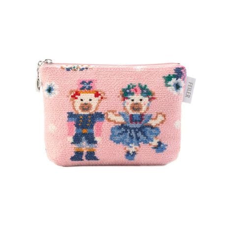 [^ԁF1J2325127160]SeރfBɂĂȁw[xAUibgNbJ[x̃|[`BLȃNVbNoG̖u݊l`v̐EAtFC[炵AWłBɂ傤ǗǂTCYŁAobO̒̏𐮗ڂȂ炷ƎƂł܂Bzf[̂ôɂł傤BkwʕlkJlt@Xi[k|PbglI[v|Pbg~1iwʗjyPATTERN CONCEPTzLIEBE&LILIA THE NUTCRACKERi[x&AUibgNbJ[j`Presented by FEILER`ctFC[͂NX}X̉ڂ́ÃoG̖w݊l`xBFEILER BearAA݊l`FEILER Bear[x񂪉܂Bsvcς̖̃Xe[Wǂy݂I