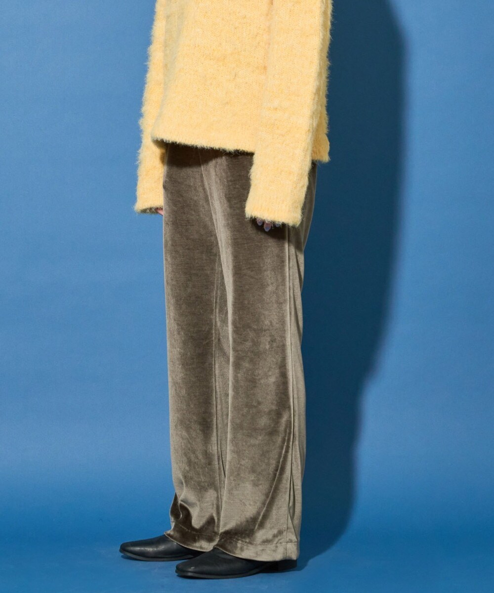 Audrey and John Wad】セミフレアベロアイージーパンツ | オードリー