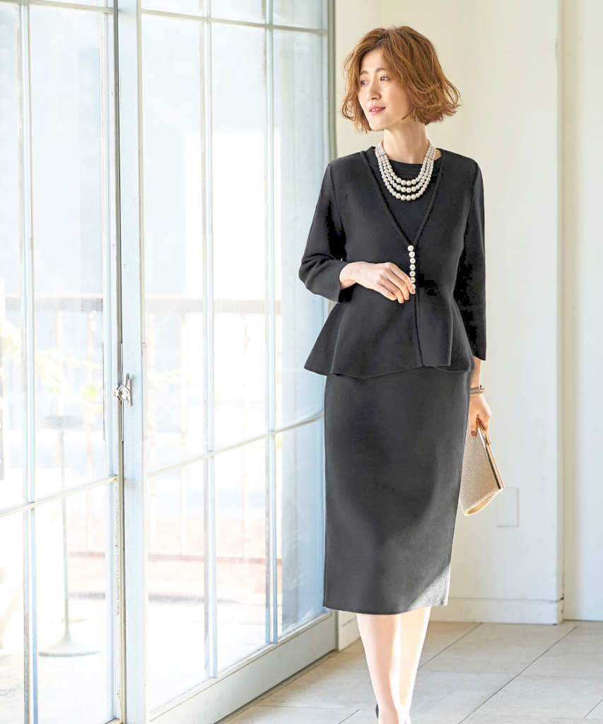 M、L】フロントパールペプラムニットアンサンブル | ルイルエ