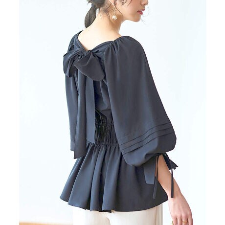 [^:T1217]邾ŃX^CO؂₩ɁEGXg̑_ȃV[OfBe[ɁAobN{͓IȃfUCuEXyfBe[zEVGbgʊՂ̃{[X[uɁAobNX^C̃{݊uEXBEGXg̓V[OSŃXgXt[ȒSnłBCɂȂqbvJo[Ă䊴łBEXNGAlbN̂XNGAlbŃAtFCXCƌĂ܂BEobN{傫߂̃{́AlfUCŌpۓIɁB{͌񂾂܂ܒE\łBE^bN̂ӂƂ{[X[uB͒߂̃JtXɃXbg{{fUC|CgɁEnXgb`蓮₷AƂngpĂ܂B炵VGbg\łfފłBEHbVu􂢉\ȃEHbVudlƒŐ􂦂EHbVungpĂ̂ŁAN[jOɏoԂȂAł􂢗Ă̒Snł߂܂B@ɂ͓ꂸAD􂢂ĉB܂͂ꒅp̒܂߂łB