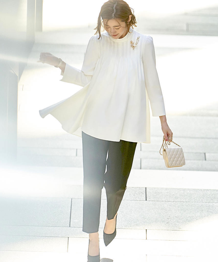 S～3L】バックパールデザイントップス×フレアスリットパンツ