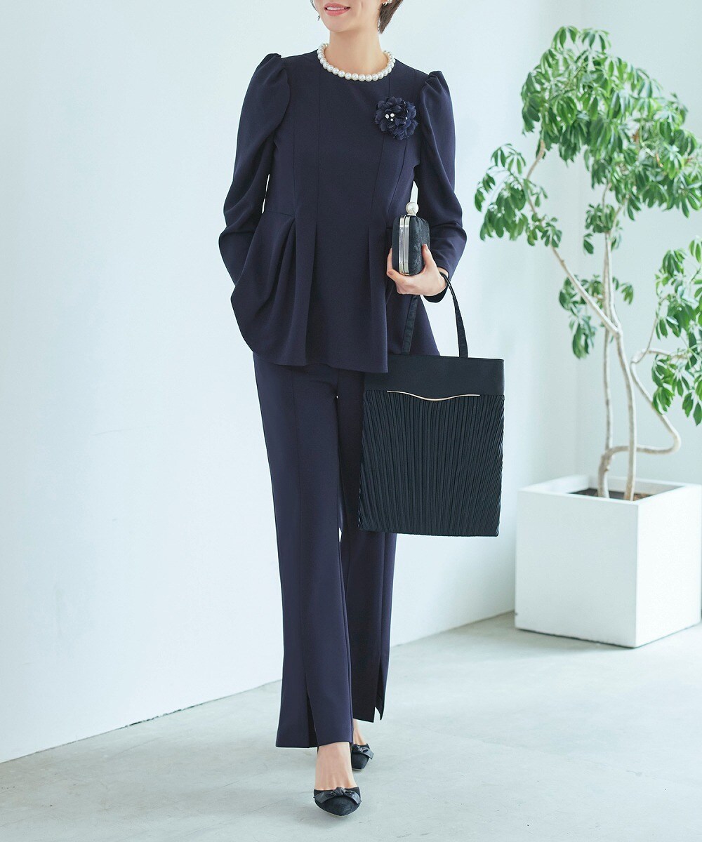 ルイルエブティック（RUIRUE BOUTIQUE）/【S〜3L】パールネックレッグオブマトンスリーブ＆ センタースリットセミフレアパンツセットア… S～3L】パールネックレッグオブマトンスリーブ＆ センタースリット