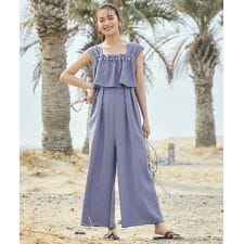 ルイルエブティック(RUIRUE BOUTIQUE)のフロントパールフレアサロペット