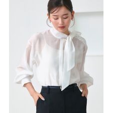 ルイルエブティック(RUIRUE BOUTIQUE)のアシンメトリーボウタイシアーブラウス