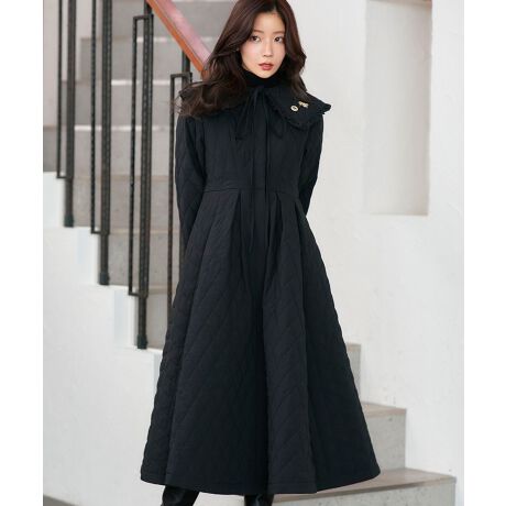 [^:D1607]{[̂rbOJ[͂̒ȃLeBOR[gtACŁAӂ݂̂钆ȂłB߂̏䊴łǂȃX^Cɂ킹₷AJWAɂhXAbvɂ}b`܂BO\ȃrbOJ[ňۂςĊy߂2WAYfUCBtBbgtÃVGbgŁAcŌȒȃR[głX^CUPyfBe[zEtg傫ȋ݂́AO\ȂQWAYfUCBEJE₷Xibv{^dlBE|PbgEɃV[|PbgtBEt݋݂́A{^ŊȒPɎO\łBnŔG̗ǂ^t^fނgpALeBOɎdグĂ܂B߃V[fC[̂o|VbsO͂Aʋ΂rWlXV[AAIAZj[A2(񎟉)A1.5AlAAӉAaAAXRȂǂ̃p[eB[V[Af[g⏗qAaAtA\A܎OA{QȂǁA20E30E40E50܂ŕLV[ŒpłۉEh̍I[Ehȃ_ER[głB