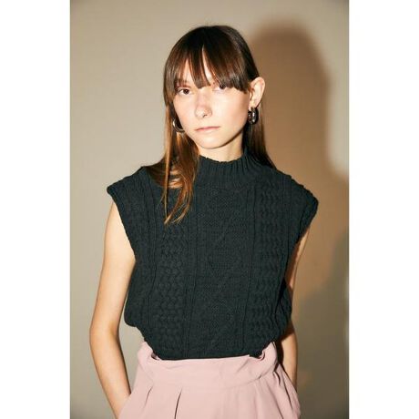M_】SLEEVELESS CABLE KNIT | マウジー(MOUSSY) | マルイウェブチャネル