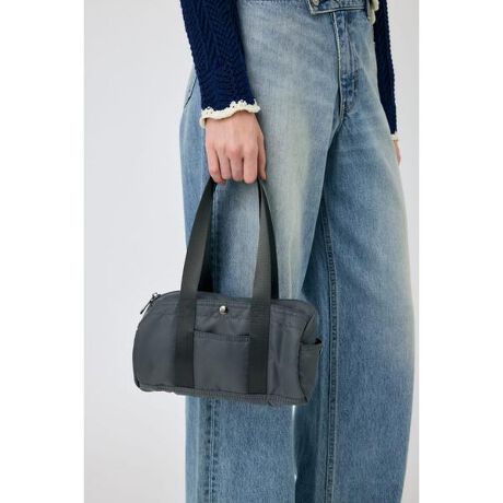 [^ԁF010ISS55-3721]yNYLON ROUND DUFFLE BAG ^ iCEh_btobOz|CgiCfނ̃RpNgȃ_btobOBX^COJWAȃX^COɃ}b`̂͂AK[[ȃX^Ĉ͂ACeƂĂCɓ̃L[z_[ȂǂăAbvf[ĝIXXłBFABRIC^MATERIALF_炩iCfނgpĂ܂BîCɓo^CɓACe̍ēׁE݌1_Ȃǂ̒ʒm󂯎邱Ƃł܂BuĥCɓo^VACeׂ̓lCACe̍ēׁA߃gsbNXȂǁAuh̏󂯎邱Ƃł܂B[ӎ]ЊǗ̃J[\LĂA^ÕJ[\LƈقȂLڂƂȂĂꍇ܂Bi摜̐F́AO≮̌̏Ǝ˂pxɂƐFقȂꍇ܂BpA舵̍ۂ́AAeV^OmFB