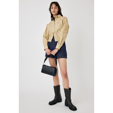 [^ԁF010HSJ30-0620]yWESTERN SHIRT BLOUSONzxȃ^CvC^[fނgpVcu]BƁAɃ`F[Xeb`fUCɂȂĂ܂B