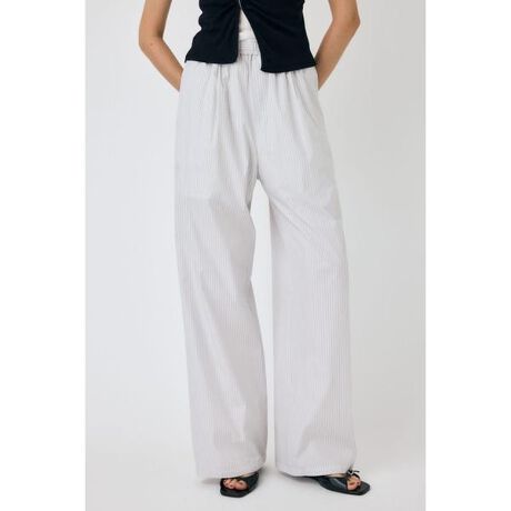 [^ԁF010IA331-1161]yDRAWSTRING TROUSERS ^ hXgOgEU[Yz|CgpW}̂悤ȃbNXX^C̃pcBfBe[gĥXgCv̓Cgu[ƃzCg2FWJBEGXg̓SdlŊyȐSñpcłBX^CO^NgbvItVgbvXȂǁA⏗炵gbvXƂ̑gݍ킹߂łBnFȂnFLkFȂ򊴁FȂîCɓo^CɓACe̍ēׁE݌1_Ȃǂ̒ʒm󂯎邱Ƃł܂BuĥCɓo^VACeׂ̓lCACe̍ēׁA߃gsbNXȂǁAuh̏󂯎邱Ƃł܂B[ӎ]摜̏i̓TvłBۂ̏iƎdlAH኱قȂꍇ܂B摜̏i͌̏Ǝ˂pxAg̃j^[ɂAƐFقȂꍇ܂BpA舵̍ۂ́AAeV^OmFB