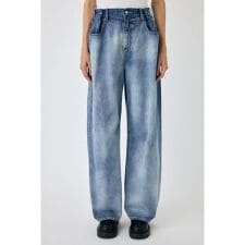 TUCKED WAIST LOOSE ストレートデニム