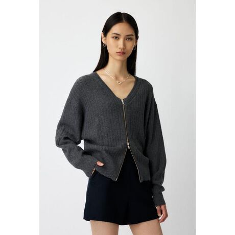 [^ԁF010IA370-4301]yZIP UP KNIT CARDIGAN ^ WbvAbv J[fBKz|CgtgWbvdlŒȂ̕LjbgJ[fBKBWbvグ΃RpNgVlbNgbvXƂāAJΌyHDƂĂ􂷂閜\ACełBfBe[悭tBbg郊u҂݂ŁAĝ̃CVGbgBtg͋tJt@Xi[dlŁAJ𒲐ȂAW\BVlbNC͊܂茩ACi[킹₷fUCBƑ̓u؂ւŃtBbgvXAŜ߂oXɁB_炩ȃjbgfނŁAfɂSn悢pBX^COfނ̃V[gpcƍ킹āA[ĥZbgAbvR[fBl[gBWbvJăL~\[ugbv`̂钅Ȃ߁BfjJ[Spcƍ킹ƁAJWA_EfC[X^CɁBnFnFLkF򊴁FЂɂӂBpĂɃsO܂BG\mFAe̊mF肢v܂BîCɓo^CɓACe̍ēׁE݌1_Ȃǂ̒ʒm󂯎邱Ƃł܂BuĥCɓo^VACeׂ̓lCACe̍ēׁA߃gsbNXȂǁAuh̏󂯎邱Ƃł܂B[ӎ]摜̏i̓TvłBۂ̏iƎdlAH኱قȂꍇ܂B摜̏i͌̏Ǝ˂pxAg̃j^[ɂAƐFقȂꍇ܂BpA舵̍ۂ́AAeV^OmFB