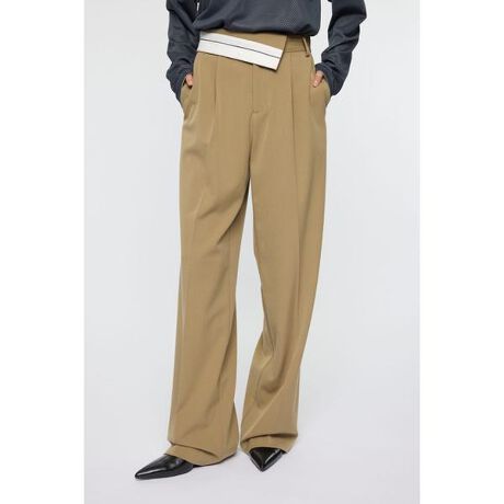 [^ԁF010IA331-3641]yTURN OVER BELT TROUSERS^ ^[I[o[xggEU[z|CgEGXgxg𔽓]VѐŜAVg[fUCڂChpcBtg̗̓IȃEGXgfBe[AgbvXC̃X^COƐVNɌĂ܂BfBe[]悤ȃxgfUC܂ɌƃANZgvXBtgɐ[߂̃^bNAƂ̂郏ChVGbgBɂ̓tbvt|PbgzAqbv܂茩dlB݂Ɨ̂鐶nŁAVGbgL[vBX^COgbvXCNbvh킹ăEGXgfBe[钅Ȃ߁BRpNgȃjbgJbg\[ŃoXApc̃{[ĂX^COBVcWPbgƍ킹āA[hYnTX^CɁBXj[J[ŃJWAɁAq[u[cőlۂAWnFȂ@nFȂLkFȂ򊴁FȂîCɓo^CɓACe̍ēׁE݌1_Ȃǂ̒ʒm󂯎邱Ƃł܂BuĥCɓo^VACeׂ̓lCACe̍ēׁA߃gsbNXȂǁAuh̏󂯎邱Ƃł܂B[ӎ]摜̏i̓TvłBۂ̏iƎdlAH኱قȂꍇ܂B摜̏i͌̏Ǝ˂pxAg̃j^[ɂAƐFقȂꍇ܂BpA舵̍ۂ́AAeV^OmFB