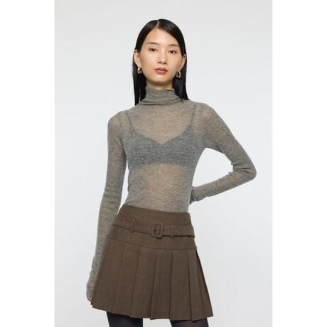 [^ԁF010IA170-7211]ySHEER TURTLE NECK KNIT TOP ^ VA[^[glbNjbggbvXz|CgiȃVA[lۂAghCNȈۂ̃^[glbNjbggbvXB肰ȂŃR[fBl[gɌy₩vX܂BfBe[jbgXEFbg̃Ci[ƂăC[hAJ[邾łƔł̂ŁAR[fdȂ肪Ȃꂩ̋G߂ɏd󂷂邱ƊԈႢȂłBX^COfj킹ŃJWAɎdグA̂{gƍ킹ĈĖƂĎgƕLBC[hŋGߊ̂钅Ȃ܂BîCɓo^CɓACe̍ēׁE݌1_Ȃǂ̒ʒm󂯎邱Ƃł܂BuĥCɓo^VACeׂ̓lCACe̍ēׁA߃gsbNXȂǁAuh̏󂯎邱Ƃł܂B[ӎ]摜̏i̓TvłBۂ̏iƎdlAH኱قȂꍇ܂B摜̏i͌̏Ǝ˂pxAg̃j^[ɂAƐFقȂꍇ܂BpA舵̍ۂ́AAeV^OmFB