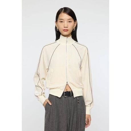 [^ԁF010IA480-3291]yVELOUR TRACK TOP^xAgbNgbvXz|CgxAfނȂł͂̏iȋPƉ͂̃gbNWPbgBpCsO邱ƂŁAVvȂꂽfUCɎdグ܂BfBe[Ȃ߂炩Ȏ̃xAgpÅpxŕς郊b`ȕ\BX^COfj͂AƂTCỸpcƍ킹ăYCNɒȂ̂߁BV[g̃{gƍ킹΁AHDƂďt܂Ŋ􂷂1łBîCɓo^CɓACe̍ēׁE݌1_Ȃǂ̒ʒm󂯎邱Ƃł܂BuĥCɓo^VACeׂ̓lCACe̍ēׁA߃gsbNXȂǁAuh̏󂯎邱Ƃł܂B[ӎ]摜̏i̓TvłBۂ̏iƎdlAH኱قȂꍇ܂B摜̏i͌̏Ǝ˂pxAg̃j^[ɂAƐFقȂꍇ܂BpA舵̍ۂ́AAeV^OmFB