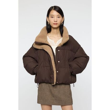 [^ԁF010IA130-4901]ySTAND COLLAR PUFFER JACKET ^X^hJ[pbt@[WPbg z|CgܗƑOė{AdlɂȂpbt@[WPbgBX^h܂Ȃ̂Ŗh΍QȂA݂|Ăă{Aʂ悤ȒȂ߂łBfBe[_炩Ȃ₩Ȉۂ̑fނō쐻Ă܂B̓h[R[hŒ\Ȃ̂ŁAƍiăVGbgωył܂BX^COW[YX^C͂As[XXJ[gƂoX̂Ƃ₷RpNgȃTCWOłBîCɓo^CɓACe̍ēׁE݌1_Ȃǂ̒ʒm󂯎邱Ƃł܂BuĥCɓo^VACeׂ̓lCACe̍ēׁA߃gsbNXȂǁAuh̏󂯎邱Ƃł܂B[ӎ]摜̏i̓TvłBۂ̏iƎdlAH኱قȂꍇ܂B摜̏i͌̏Ǝ˂pxAg̃j^[ɂAƐFقȂꍇ܂BpA舵̍ۂ́AAeV^OmFB