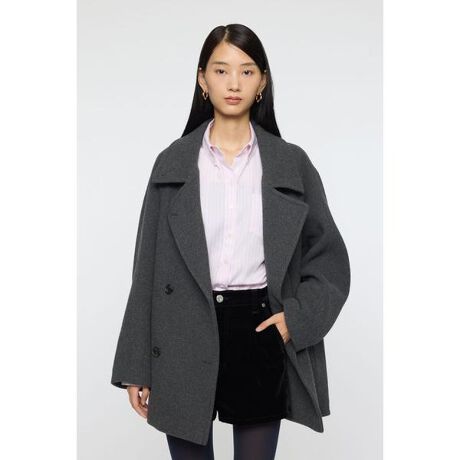 [^ԁF010IA330-2341]yDOUBLE BREASTED MID COAT ^_uuXg~fBR[gz|CgƂVGbgƑ傫߂̃ỹV[gR[gBx[VbNȃfUCɒ悢AIIt킸񂹂1łBubN̓VbNɁAuE̓w{[ŃNVJȕ͋Cy߂܂BfBe[傫߂̃y܂؂₩ɉoB_u{^dlŃ}jbVȕ͋CvXB܂𕢂RN[VGbgBⒷ߂̃V[gŁA{gI΂ȂoXBubN͖nŃVvɁAuE̓w{[ŉŝ\ɁB݂̂E[fނŁAgƏi𗼗BTChɃ|PbgtŎpX^COV[gpc~jXJ[gɍ킹āAu[cƂ̃oXyޒȂBfj⃏Chpcƍ킹āAJWA_EfC[X^CɁBVcCăgbhȕ͋CɁBjbg킹΃bNX̂TR[fɁB^Cc⃍Ou[c킹΁AH~炵NVbNȃX^CBîCɓo^CɓACe̍ēׁE݌1_Ȃǂ̒ʒm󂯎邱Ƃł܂BuĥCɓo^VACeׂ̓lCACe̍ēׁA߃gsbNXȂǁAuh̏󂯎邱Ƃł܂B[ӎ]摜̏i̓TvłBۂ̏iƎdlAH኱قȂꍇ܂B摜̏i͌̏Ǝ˂pxAg̃j^[ɂAƐFقȂꍇ܂BpA舵̍ۂ́AAeV^OmFB