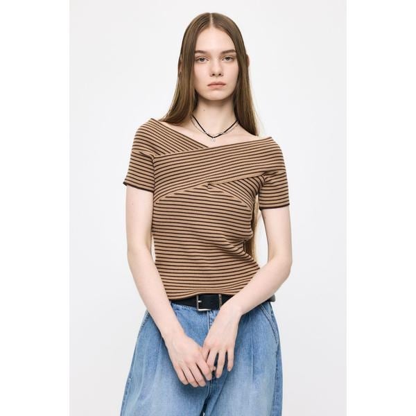 CROSS OFF SHOULDER トップス | マウジー(MOUSSY) | マルイウェブチャネル CROSS OFF SHOULDER トップス | マウジー(MOUSSY) | マルイウェブチャネル