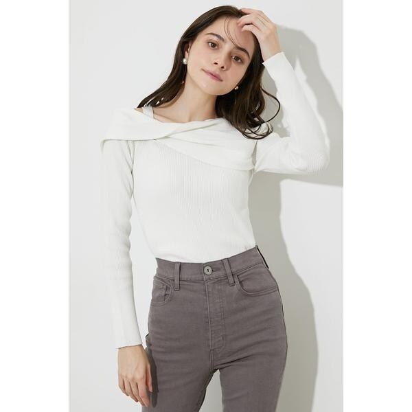 新発売！【RIENDA GOLF】襟付きコンパクトトップス 秋服 冬服 柄WHT