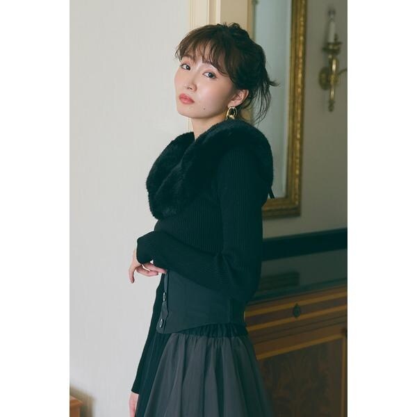 rienda リエンダ 2WAYフェイクファーニット トップス rienda（リエンダ）の「2WAYフェイクファーニットトップス