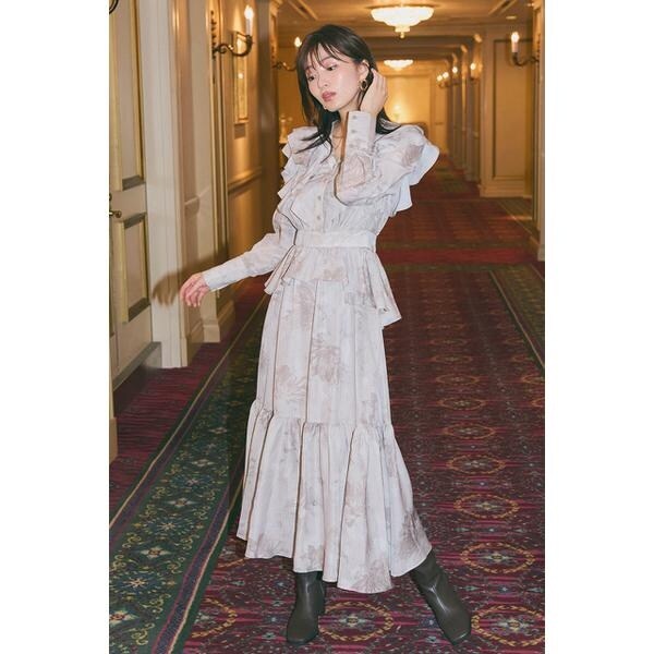 【新品タグ付き】Ted Baker ペプラムワンピース 新品タグ付き】Ted Baker ペプラムワンピース
