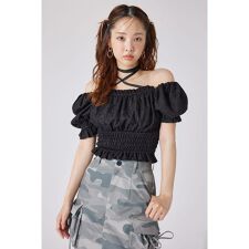 リエンダ(rienda)の【AKB48 千葉恵里さん着用】メニーウェイシャーリングショートブラウス