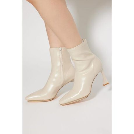 [^ԁF110IA955-1501]yNlCriendaԂ̃tBbgV[gu[cz|CgǂȃX^COłrɌĂTCWO|CgŁANłȒPYɗĂ܂Bg₷ubN̓tFCNXG[h̐ngpAAC{[̓tFCNU[Ő삵FWJɂđfނ̌ςƂSłBfBe[|CebhgDŃV[vȈۂ^āAׂ߂̃q[őlȏ炵͋CɁBq[͖̒ʐς̂ŁAׂ߂̃q[ł肵ĕ₷Ƃ낪|CgłBX^COO~js[XAtOXV[g̃pcX^Cɂ}b`₷߂łBnFȂ@nFȂLkFXgb`򊴁FȂ@FȂîCɓo^CɓACe̍ēׁE݌1_Ȃǂ̒ʒm󂯎邱Ƃł܂B[ӎ]摜̏i̓TvłBۂ̏iƎdlAH኱قȂꍇ܂B摜̏i͌̏Ǝ˂pxAg̃j^[ɂAƐFقȂꍇ܂BpA舵̍ۂ́AAeV^OmFB