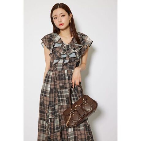 [^ԁF110IA755-1671]yꂽfUCƏiȃtH|Cg̃obNz|CgRƂfUC^bNfUCȂǁÃfUClߍŁA[hՂɎdオ܂BzX}[gtHȂǁAeʂ́BfBe[RƂtHɁA傫߂̃obNƃ`F[fBeB[Ńn̂fUCɁBt̃Xgbv𑕒΃V_[ɂł֗2WAYfUCłBX^COtF~jȃX^CNVJAJWAȃX^CO܂ŁAL킹܂BîCɓo^CɓACe̍ēׁE݌1_Ȃǂ̒ʒm󂯎邱Ƃł܂B[ӎ]摜̏i̓TvłBۂ̏iƎdlAH኱قȂꍇ܂B摜̏i͌̏Ǝ˂pxAg̃j^[ɂAƐFقȂꍇ܂BpA舵̍ۂ́AAeV^OmFB