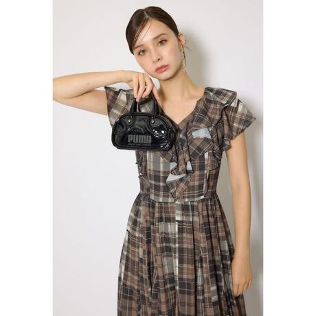 [^ԁF110IAA55-0281]yPUMA̒ԃACe̕ՂriendaɓoIz|Cgv[}̃X|[c̗jےACeu1976ObvobOvA[JCu畜BIWĩVGbgƃ^CXȃfUĈ܂܂ɍēoꂵACeriendaōw܂BfBe[gbv2̃L[nhARgXg̃pCsOAۂ݂ттtgplłBX^COJWAȃX^CO͂A̃R[fɃXg[g[h𑫂ƂAꂢ߃R[f̊OƂĂ߂łBîCɓo^CɓACe̍ēׁE݌1_Ȃǂ̒ʒm󂯎邱Ƃł܂B[ӎ]摜̏i̓TvłBۂ̏iƎdlAH኱قȂꍇ܂B摜̏i͌̏Ǝ˂pxAg̃j^[ɂAƐFقȂꍇ܂BpA舵̍ۂ́AAeV^OmFB