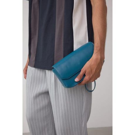 [^ԁF251IST55-119D]XNGA2EFCobO |Cg򊴂̂AtFCNU[2WAYobOɂȂ܂BfBeB[zAgтȂǂƂ̂邮炢̃TCYɂȂ܂BV_[^CvANb`^Cv2WAYŃV[ɍ킹Ăg܂BX^COx[VbNȃJ[ƃfUCȂ̂ŁAǂ̃X^COɂΉ܂B[ӎ]摜̏i̓TvłBۂ̏iƎdlAH኱قȂꍇ܂B摜̏i͌̏Ǝ˂pxAg̃j^[ɂAƐFقȂꍇ܂BpA舵̍ۂ́AAeV^OmFB