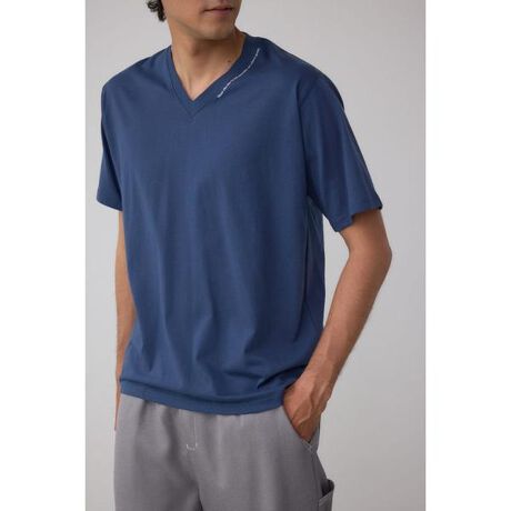 [^ԁF251ISB90-189E]AZRbgVlbNSTVc|CglbNɃSVlbNTVcɂȂ܂BfBeB[3TCYŃWXgȃfUCłBlbÑSĂ1łJbR悭Ă܂BX^COאg̃W[Y킹AZUL炵JWAȃX^COɂ߂łBnTYڂȓVfނgpĂ܂BvgʒuEɂ͌̍܂񎟉Hɂ̂łB[iɂ͑̏ViA^j\܂fނƎdlɂ̂łBFȂ@nFȂLkFȂ򊴁FȂ[ӎ]摜̏i̓TvłBۂ̏iƎdlAH኱قȂꍇ܂B摜̏i͌̏Ǝ˂pxAg̃j^[ɂAƐFقȂꍇ܂BpA舵̍ۂ́AAeV^OmFB