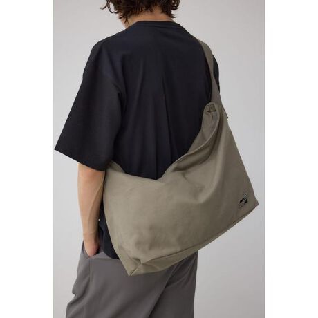 [^ԁF251ISB55-200E]SBC ANeBuobO |Cg肵fނ̃V_[obOɂȂ܂BfBeB[FREETCYőeʂ̃RbgV_[obOłB|CghJĂ܂BX^COW[YTVc킹ȂǃJWAȃX^CÕANZgƂĂgBfޖ{i͑fނ̓F܂BAN[jOAp(gpjɑ̈ߗނG݁AƋނɐFڂ肷鎖܂BɊJŎԂł́AFɂȂ܂BAWFƂ̑gݍ킹͔A舵ɂ͏\ӉB[ӎ]摜̏i̓TvłBۂ̏iƎdlAH኱قȂꍇ܂B摜̏i͌̏Ǝ˂pxAg̃j^[ɂAƐFقȂꍇ܂BpA舵̍ۂ́AAeV^OmFB