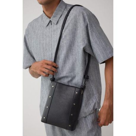 [^ԁF251IAT55-041G]X^bYV_[obO |Cggh̃X^bYV_[obOɂȂ܂BfBe[1TCYŏc^ؚ̉ȃfUCƂȂ܂Bgѓdb₨zȂǁAƂ̎[ɕ֗ȃobOłBX^COX^bYfUCڂ̂ŃVvȕ̃ANZgɂ߂łBfރJrɂۊǂȒPȂ̂łBGꂽ܂܂ŒԕuȂfނƖȂ悤ɕۊǂĂBڐ邱Ƃ܂B[ӎ]摜̏i̓TvłBۂ̏iƎdlAH኱قȂꍇ܂B摜̏i͌̏Ǝ˂pxAg̃j^[ɂAƐFقȂꍇ܂BpA舵̍ۂ́AAeV^OmFB