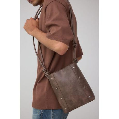 [^ԁF251IAT55-041G]X^bYV_[obO |Cggh̃X^bYV_[obOɂȂ܂BfBe[1TCYŏc^ؚ̉ȃfUCƂȂ܂Bgѓdb₨zȂǁAƂ̎[ɕ֗ȃobOłBX^COX^bYfUCڂ̂ŃVvȕ̃ANZgɂ߂łBfރJrɂۊǂȒPȂ̂łBGꂽ܂܂ŒԕuȂfނƖȂ悤ɕۊǂĂBڐ邱Ƃ܂B[ӎ]摜̏i̓TvłBۂ̏iƎdlAH኱قȂꍇ܂B摜̏i͌̏Ǝ˂pxAg̃j^[ɂAƐFقȂꍇ܂BpA舵̍ۂ́AAeV^OmFB