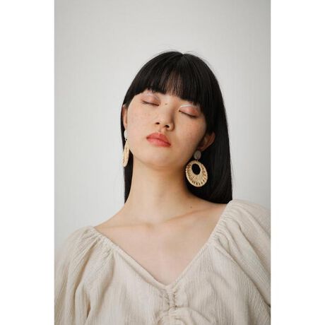 MARBLE ROUND RATTAN EARRINGS | アズールバイマウジー(AZUL BY MOUSSY) | 250FSC56