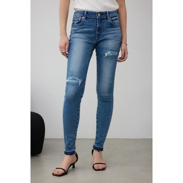 新品未使用タグ付き　LE DENIM スリムフレアレングス セール】LE DENIM スリムフレアレングス（その他パンツ）｜SLOBE
