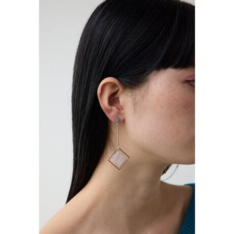 [^ԁF250ISC56-243J]AN~^AVg[sAX |CgEŃAVg[fUCɂȂsAXłBfBeB[AZULŒԐlC̃fUCłBXNGÂׂbfUCVA悳oĂ܂BfދANZT[̏ꍇAŉtɐGꂽA玉щ̒~ςɂAϐFώꍇ܂BIɂӂ̃eiX肢܂Bŉtiɒڂ鎖悤ӉB[ӎ]摜̏i̓TvłBۂ̏iƎdlAH኱قȂꍇ܂B摜̏i͌̏Ǝ˂pxAg̃j^[ɂAƐFقȂꍇ܂BpA舵̍ۂ́AAeV^OmFB