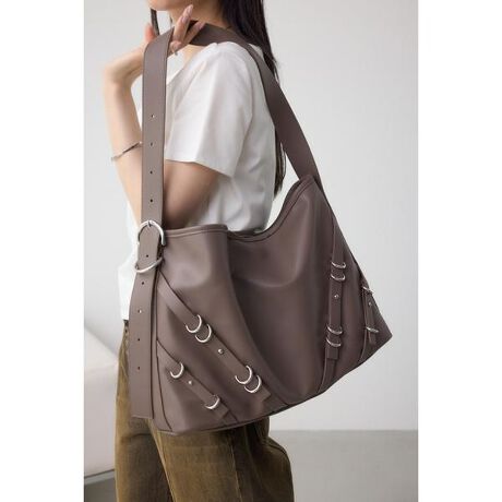 [^ԁF250ISC55-170J]i[xgfUCg[gobO |Cggh̃xgfUC{ꂽg[gobOBVvȂꂽۂ^AňCɃgho܂BfBeB[A4TCY[\ŁApƃfUC˔g[gobOłB̂鍇vfނgpĂAN[ŏiȈۂ^܂BX^COX^COɉ邾ŁA{ȕ͋CȒPɎACełBfރJrɂۊǂȒPȂ̂łBGꂽ܂܂ŒԕuȂfނƖȂ悤ɕۊǂĂBڐ邱Ƃ܂B[ӎ]摜̏i̓TvłBۂ̏iƎdlAH኱قȂꍇ܂B摜̏i͌̏Ǝ˂pxAg̃j^[ɂAƐFقȂꍇ܂BpA舵̍ۂ́AAeV^OmFB