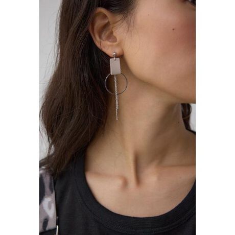 [^ԁF250ISB56-0181]tFCNU[oCJ[AVg[sAX |CgRgXǧJ[g̃U[Ƀ^p[c̑gݍ킹|Cg̃sAXBfBeB[VvŎg₷J[OŁA^Ƃ̑gݍ킹炵߂ĂfUCɂȂĂ܂BAVg[ŃoCJ[ȃfUCɂȂ߂̃ACełBR[fBl[gCɉ؂₩ɍʂĂ܂BfދANZT[̏ꍇAŉtɐGꂽA玉щ̒~ςɂAϐFώꍇ܂BIɂӂ̃eiX肢܂Bŉtiɒڂ鎖悤ӉB250HAB56-413K̃s[giłB[ӎ]摜̏i̓TvłBۂ̏iƎdlAH኱قȂꍇ܂B摜̏i͌̏Ǝ˂pxAg̃j^[ɂAƐFقȂꍇ܂BpA舵̍ۂ́AAeV^OmFB