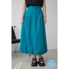 【堀田茜さん着用アイテム】C/T撥水バルーンギャザースカート