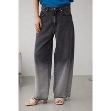 【堀田茜さん着用アイテム】AZUL DENIM グラデーションワイドデニム