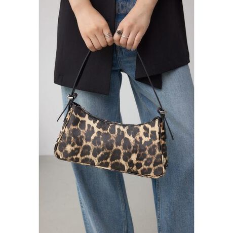 [^ԁF250IAC55-059K]nhnhobO |Cĝ鍇vƃ^p[cۗ[hȃnhobOBfBe[VvȃtHɃ^p[cgݍ킹Al̐ꂽۂoBubNƍgh̃Ip[h2FWJŁALX^COɃ}b`܂Bg₷TCYŁAfC[炨o܂ŕL􂵂܂BfޔGꂽ܂܂ŒԕuȂfނƖȂ悤ɕۊǂĂBڐ邱Ƃ܂B̓M{VŒ߉\BV_[obOƂĂgp̍ۂɎ肪זɂȂꍇ́AOĂgƂ\łB[ӎ]摜̏i̓TvłBۂ̏iƎdlAH኱قȂꍇ܂B摜̏i͌̏Ǝ˂pxAg̃j^[ɂAƐFقȂꍇ܂BpA舵̍ۂ́AAeV^OmFB