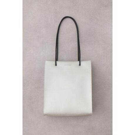 [^ԁF250IAB55-066K]i[nhVbp[obO |Cgʋ΁Eʊwɂ҂ȃTCỸVbp[obOłBfBeB[A4t@CPCTCYłBׂ߂̃V_[Ō|₷AX^COɎRɂȂ݂܂BƂfUCłǂȃX^COɂ킹₷obOłBfރJrɂۊǂȒPȂ̂łBGꂽ܂܂ŒԕuȂfނƖȂ悤ɕۊǂĂBڐ邱Ƃ܂B250ISB55-142J̃s[giłB[ӎ]摜̏i̓TvłBۂ̏iƎdlAH኱قȂꍇ܂B摜̏i͌̏Ǝ˂pxAg̃j^[ɂAƐFقȂꍇ܂BpA舵̍ۂ́AAeV^OmFB