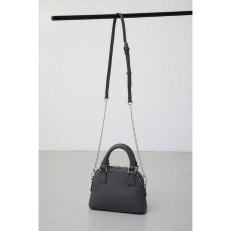 [^ԁF250IAB55-058K]_uWbp[~jobO |Cgڂ͏Ԃł[͔Q̃~jobOBfBeB[RpNgȃTCYȂA}`肠肨zX}z[\B|PbgɉAJ[hނ₷O|PbgtŎgQłBV_[̃^`F[iȃANZgƂȂAfC[炨o܂Ŋ􂵂܂BX^COVvȃfUCȂ̂ŁAhXV[JWAR[fBl[g̊O܂łǂȃX^COɂ킹₷V[Y킸gDGȃobOłBfރJrɂۊǂȒPȂ̂łBGꂽ܂܂ŒԕuȂfނƖȂ悤ɕۊǂĂBڐ邱Ƃ܂B250ISB55-039J̃s[giłB[ӎ]摜̏i̓TvłBۂ̏iƎdlAH኱قȂꍇ܂B摜̏i͌̏Ǝ˂pxAg̃j^[ɂAƐFقȂꍇ܂BpA舵̍ۂ́AAeV^OmFB