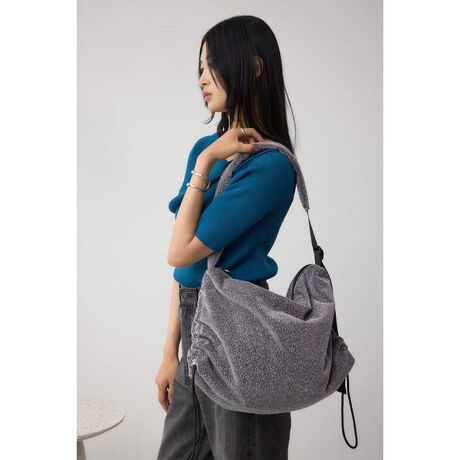 [^ԁF250IAB55-1601]TChMU[pfbgobO |CgMU[fUCN炵NX{fBobOBfBeB[TCh̃MU[͒\Ȃ̂ŁA̓̋CX^COɍ킹ăfUCAWĂ܂BA4TCYƓeʁBȂӂƓĂ̂ŗ̊oăJWA̒ɂ[hoBJ[̓x[VbNȃubNɉčNgh̃Vo[ƃ΂߂~hubN3FWJBgɂ͂ʋ΁AʊwȂǂɂ߂̃obOłBfޔGꂽ܂܂ŒԕuȂfނƖȂ悤ɕۊǂĂBڐ邱Ƃ܂B250ISB55-062J̃s[giłB[ӎ]摜̏i̓TvłBۂ̏iƎdlAH኱قȂꍇ܂B摜̏i͌̏Ǝ˂pxAg̃j^[ɂAƐFقȂꍇ܂BpA舵̍ۂ́AAeV^OmFB