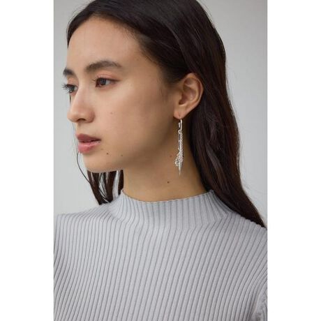 [^ԁF250IAB56-184K]cCXg`F[AVg[sAX |CgقȂ`F[𕡐gݍ킹ÂAVg[sAXBh邽тɌ𔽎˂A܂؂₩ɌĂfUC̍ACełBfBe[@ׂȃ`F[p[coX悭gݍ킹AEňۂ̈قȂAVg[ȃfUCɎdグsAXBVvȑ̃|CgƂĂ͂A[ĥX^COGbWƂɂ҂BVo[ES[h2FWJŁACX^Cɍ킹đÎׂ|CgBy₩ȒSnƒ悢݊ŁAfC[Ɏg₷1_łBfދANZT[̏ꍇAŉtɐGꂽA玉щ̒~ςɂAϐFώꍇ܂BIɂӂ̃eiX肢܂Bŉtiɒڂ鎖悤ӉB[ӎ]摜̏i̓TvłBۂ̏iƎdlAH኱قȂꍇ܂B摜̏i͌̏Ǝ˂pxAg̃j^[ɂAƐFقȂꍇ܂BpA舵̍ۂ́AAeV^OmFB