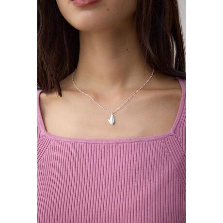 [^ԁF250IAB56-177K]tBK`F[n[ggbvXeXlbNX |Cg₩ȃ^̃n[g`[ڂAVvȂ瑶݊̂lbNXBÂ}^̎ŁAlۂꂽACełBfBe[אg̃`F[Ɨ̓Iȃn[g`[t̑gݍ킹A񌳂ɒ悢ANZgvXBVvȂڂfUCŁATVcVcAs[XȂǕLX^COɃ}b`By₩ȒSnŃfC[g₷APiłX^CO܂閜\lbNXłBfށE⊾ɋ̂ŎKтɂAϐFɂBELYɂBEAM[rINɂBƂXeXfނ́AlXȕɂ߂łBԂ̎gpɂ򉻂l̑̎ȂǂɂẮAAM[NƂ܂B\߂B[ӎ]摜̏i̓TvłBۂ̏iƎdlAH኱قȂꍇ܂B摜̏i͌̏Ǝ˂pxAg̃j^[ɂAƐFقȂꍇ܂BpA舵̍ۂ́AAeV^OmFB