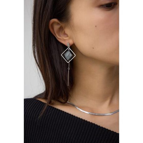 [^ԁF250IAB56-183K]AN~^AVg[sAX |CgEŃAVg[fUCɂȂsAXłBfBeB[AZULŒԐlC̃fUCłBXNGÂׂbfUCVA悳oĂ܂BfދANZT[̏ꍇAŉtɐGꂽA玉щ̒~ςɂAϐFώꍇ܂BIɂӂ̃eiX肢܂Bŉtiɒڂ鎖悤ӉB[ӎ]摜̏i̓TvłBۂ̏iƎdlAH኱قȂꍇ܂B摜̏i͌̏Ǝ˂pxAg̃j^[ɂAƐFقȂꍇ܂BpA舵̍ۂ́AAeV^OmFB