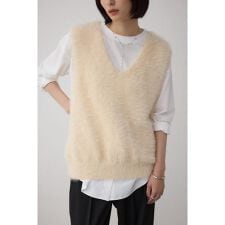 アズールバイマウジー(AZUL BY MOUSSY)のシャギーニットベスト