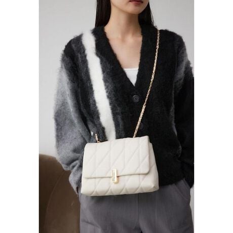 [^ԁF250IAB55-089K]tFCNU[LeBOobO |CgyĎ₷AZULIWĩLeBOfUCobOłBfBeB[`F[̒𒲐߂āA΂ߊ|⌨|ȂǗlXȎoAX^COɍ킹ĕ͋Cς܂BV_[`F[̗̐ߋADȈʒuɕtĂA\łBAZULIWĩLeBOfUCŁAzΉTCYłBfރJrɂۊǂȒPȂ̂łBGꂽ܂܂ŒԕuȂfނƖȂ悤ɕۊǂĂBڐ邱Ƃ܂BV_[́AߋD݂̃`F[̈ʒuɕtĂƂŁA\łB250ISC55-087J̃s[giłB[ӎ]摜̏i̓TvłBۂ̏iƎdlAH኱قȂꍇ܂B摜̏i͌̏Ǝ˂pxAg̃j^[ɂAƐFقȂꍇ܂BpA舵̍ۂ́AAeV^OmFB